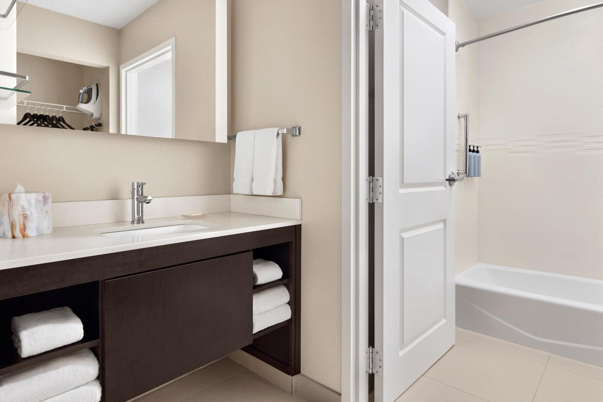 Residence Inn By Marriott Philadelphia Langhorne Extérieur photo